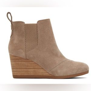 BRAND NEW | TOMS Kayley Boot (6.5)